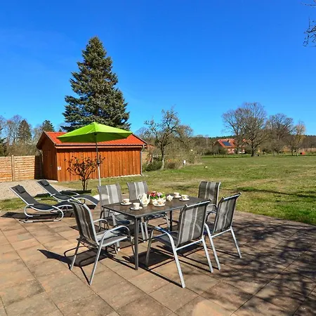 Feriehus Three-bedroom Holiday In