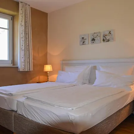 Three-bedroom Holiday In *