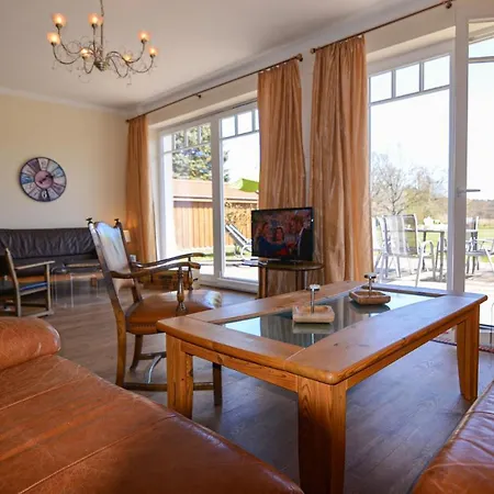 Three-bedroom Holiday In Settin