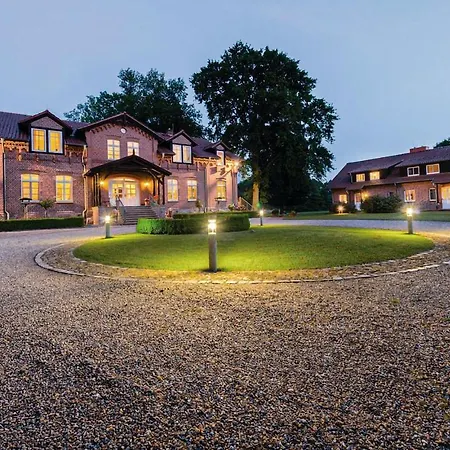 Three-bedroom Holiday In *